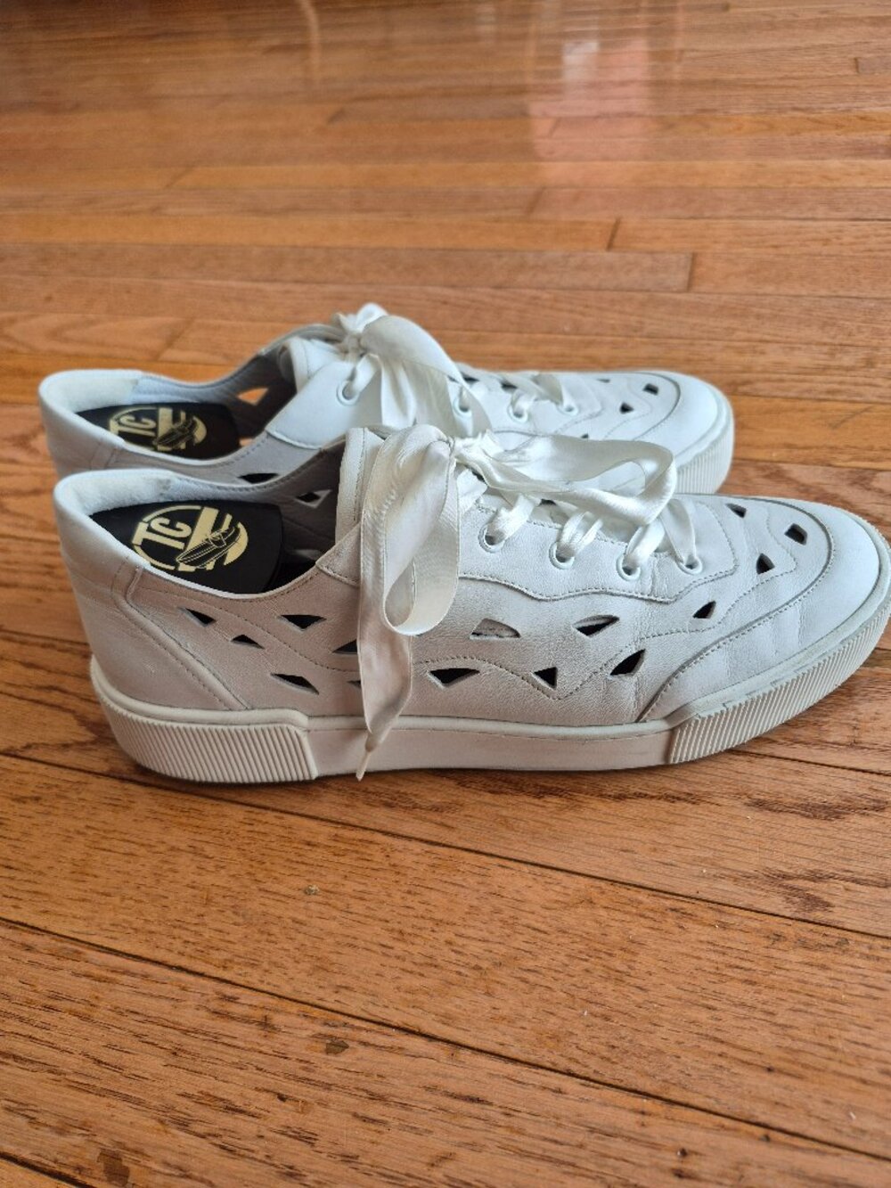 Hogl Women's White Anouk Cut-Out Lace-Up Sneakers 9